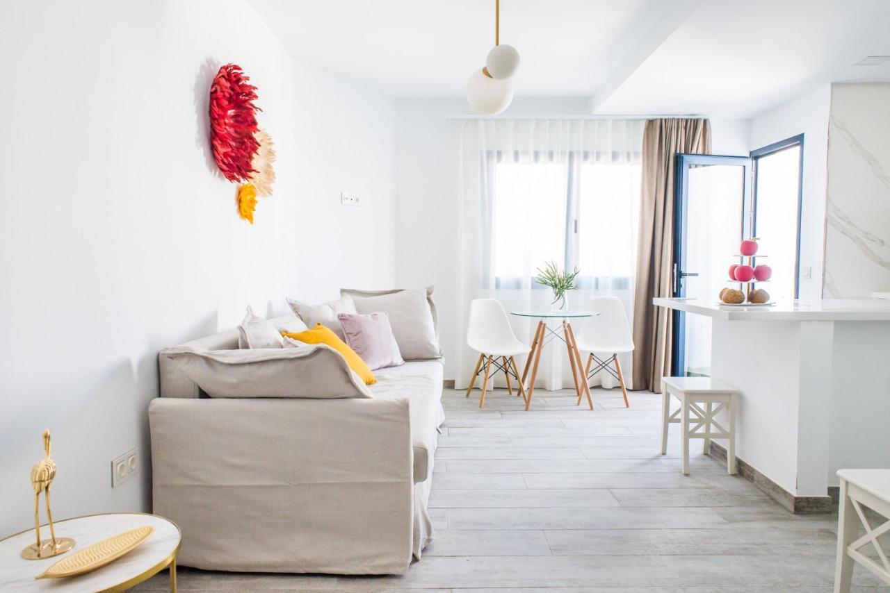 Studio Lirio Seaview Corralejo By Holidays Home Buitenkant foto